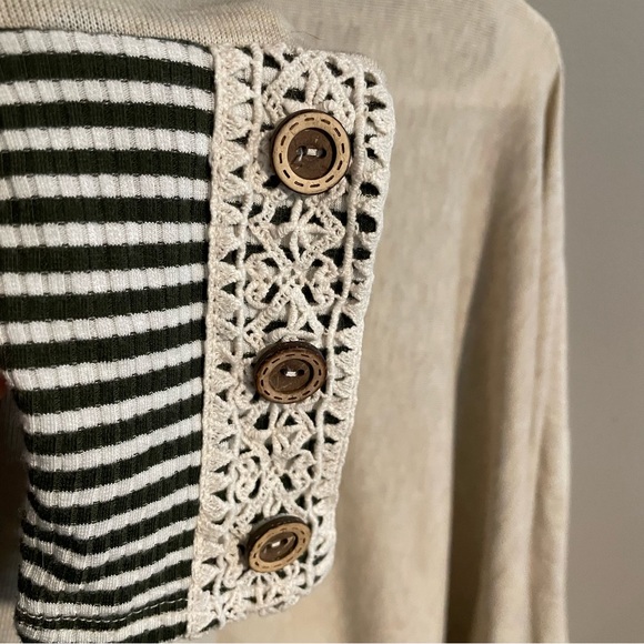 ⭐️4 for $10⭐️Slouchy Oversized Tunic Blouse. - Picture 8 of 8